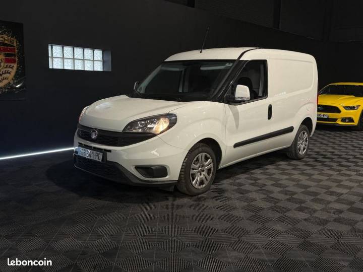 Fiat Doblò Maxi Cargo d'occasion chez JJAMILES à Savigny-sur-Orge